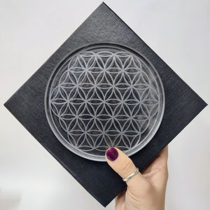 Flower of Life Crystal Grid